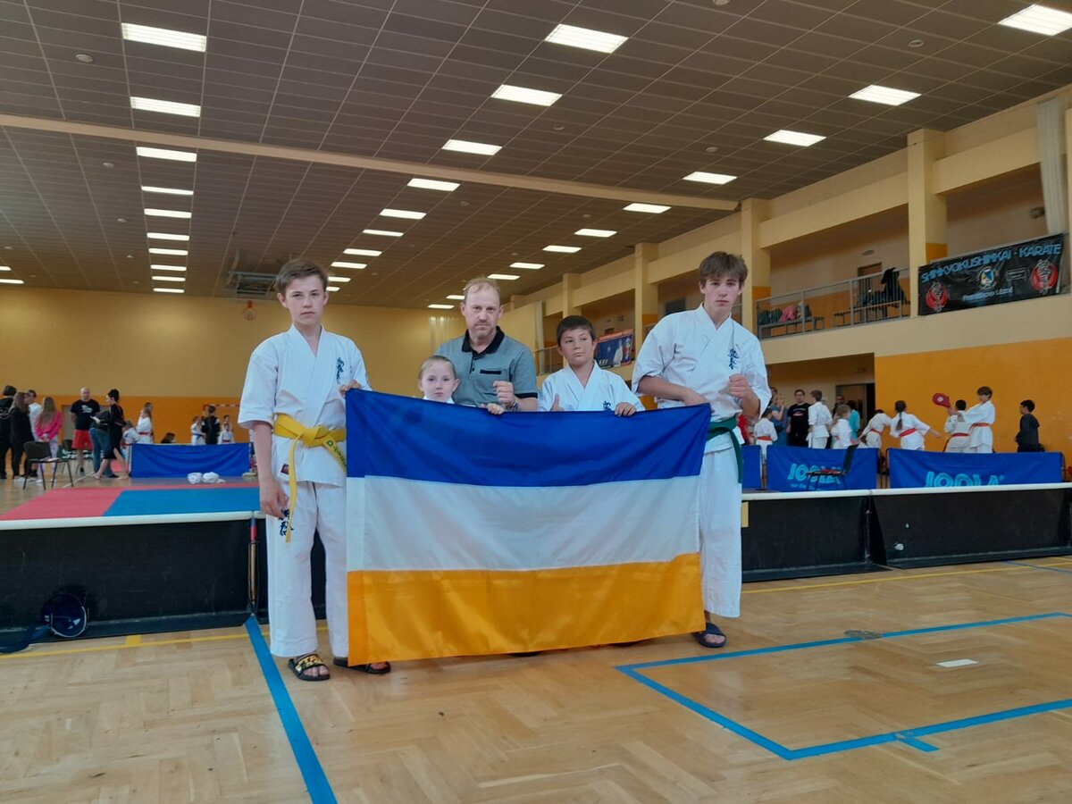 Krnovskou vlajku a hlavně svou zemi Ukrajinu reprezentovali Saša a Dima Vorobiovi