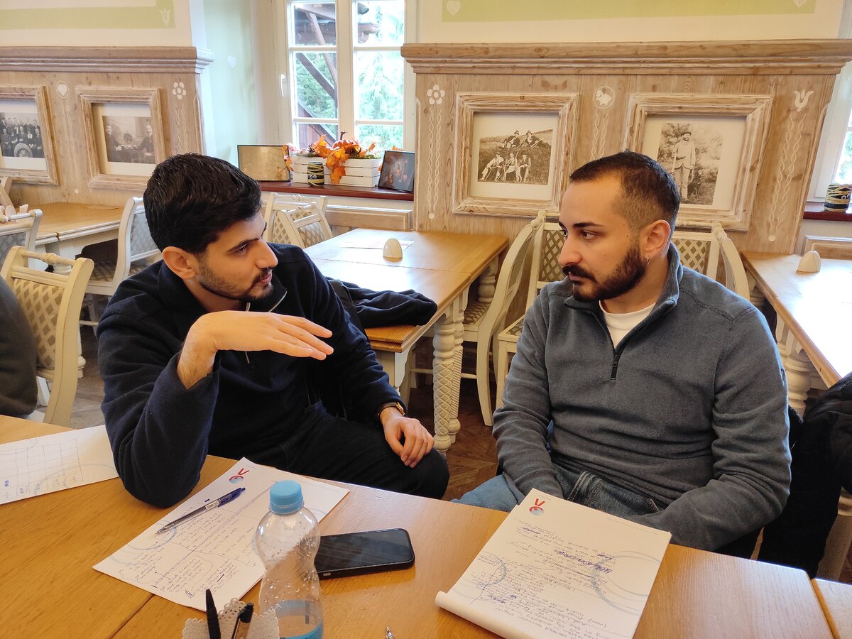 setkání mezinárodních dobrovolníků na příjezdovém semináři setkání mezinárodních dobrovolníků na příjezdovém semináři