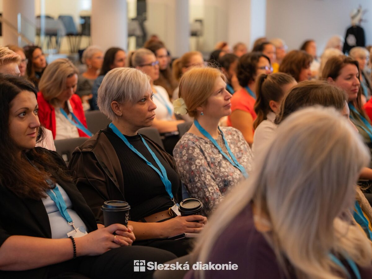 Jak proběhla konference Společnost přátelská lidem s demencí?