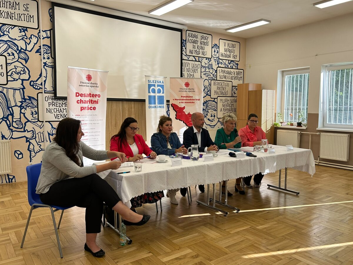 tisková konference k financování sociálních služeb tisková konference k financování sociálních služeb