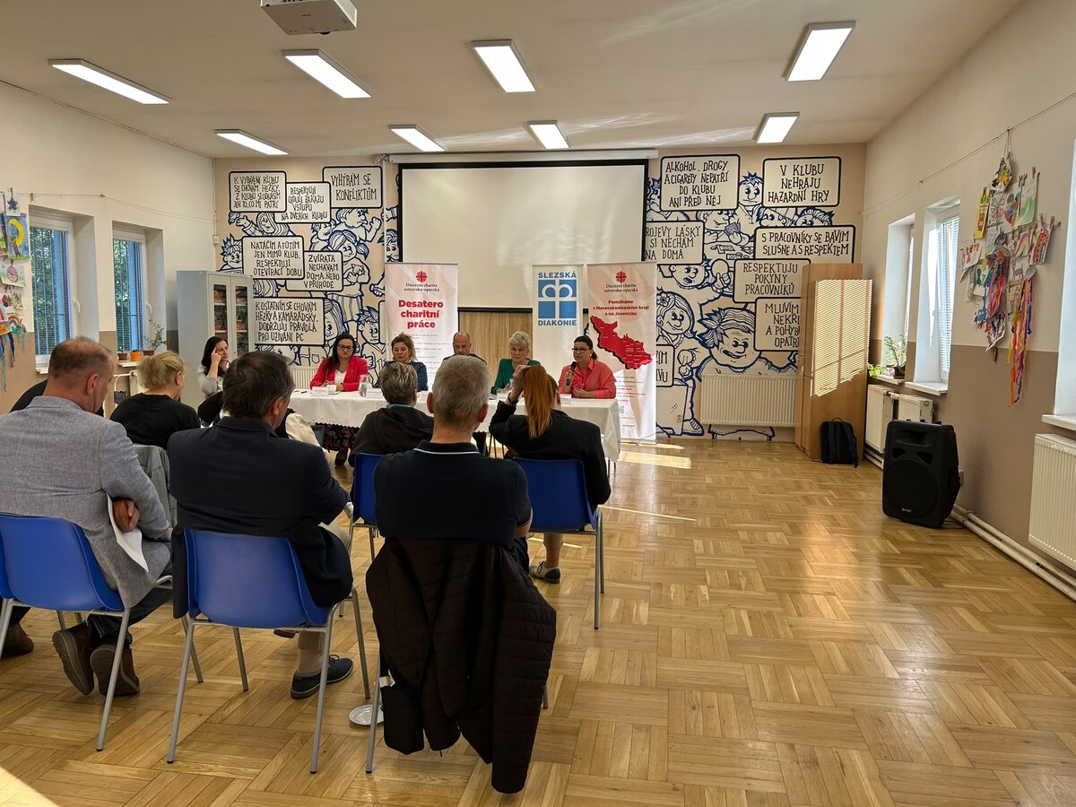 tisková konference k financování sociálních služeb tisková konference k financování sociálních služeb