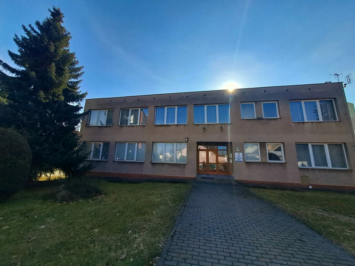 Fotografie budovy, kde poskytuje služby Poradna ELPIS