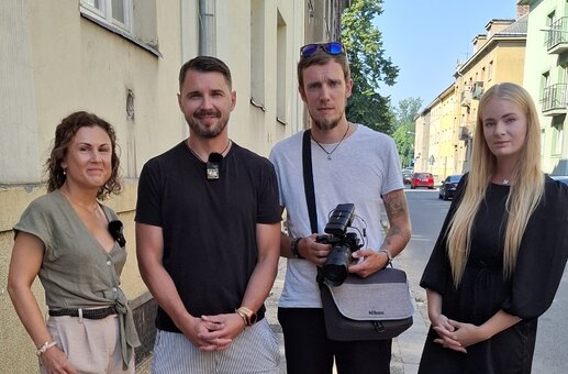 Psychoterapeutka a sociální pracovnice z projektu STEZKA a kolegové z oddělení PR a propagace
