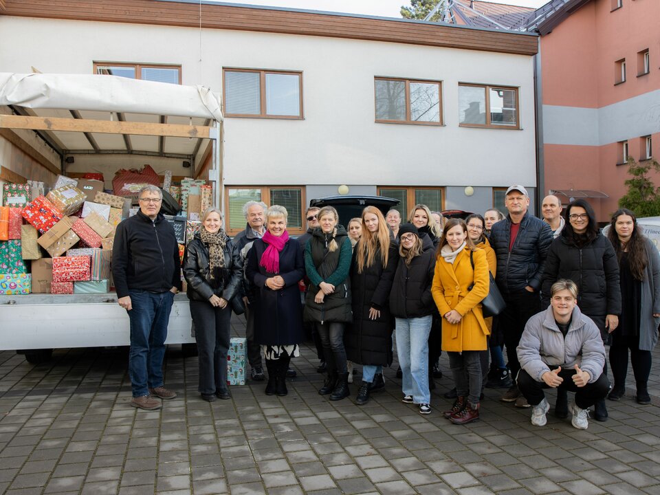 Dárky pro klienty sociálních služeb z nadace Naemi-Wilke-Stift 