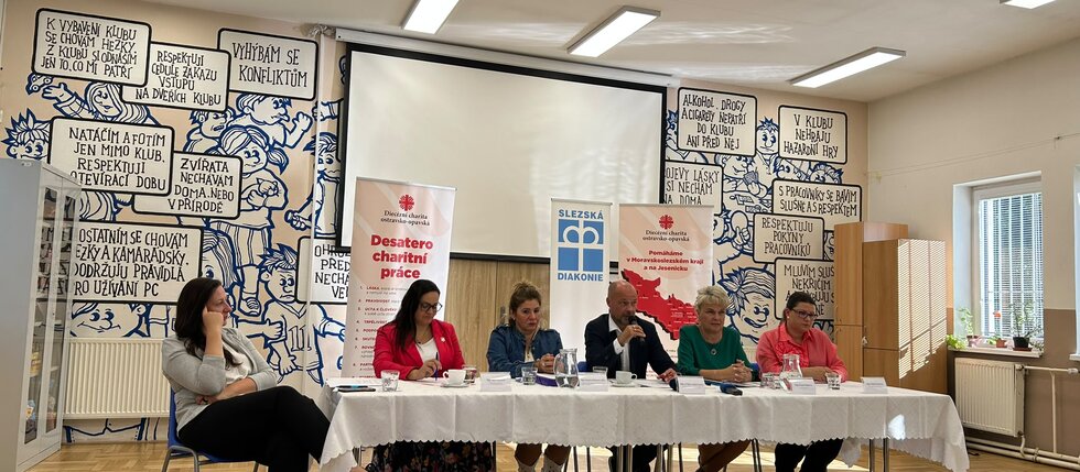 tisková konference k financování sociálních služeb tisková konference k financování sociálních služeb